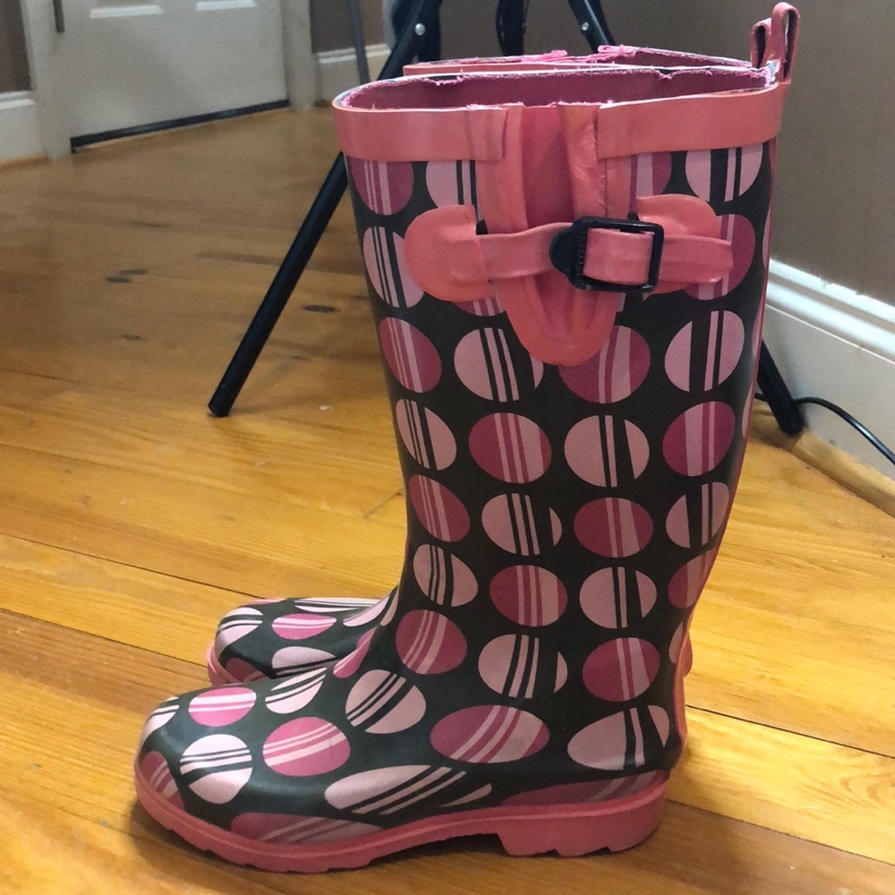 Rain boots